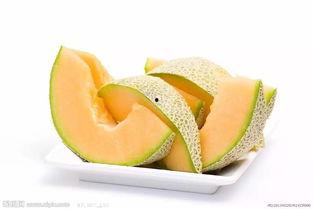 腰痛吃哈密瓜,轻松缓解腰痛不适