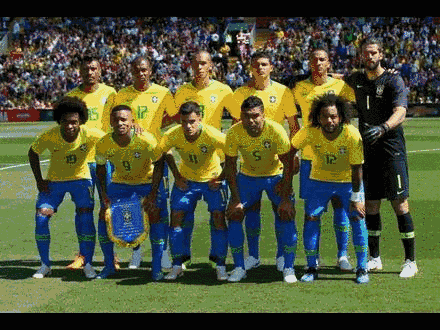 球迷吃瓜,盘点赛场内外那些精彩瞬间