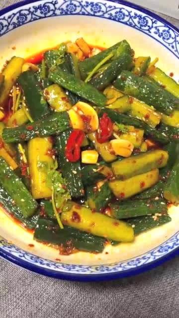 吃酸辣瓜条,舌尖上的夏日风情