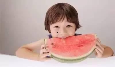 童可可吃瓜,揭秘娱乐圈那些不为人知的幕后故事